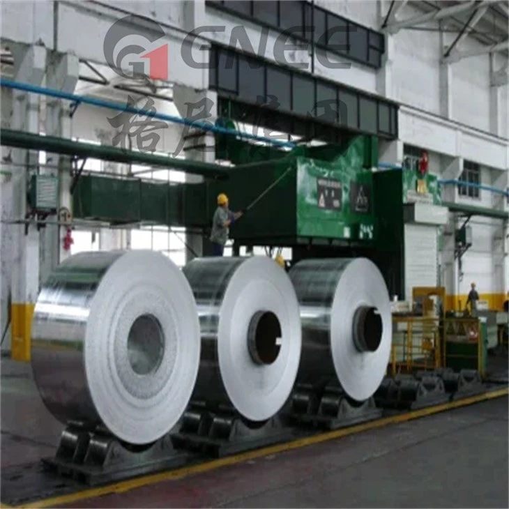 House Hold Aluminum Foil Jambo Rolls