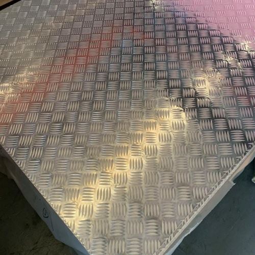 Placa de rodadura de aluminio 1100